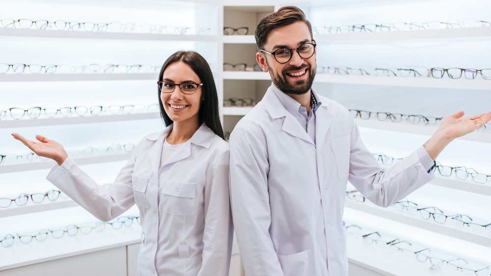 Selecting The Ideal Frame Lines For Your Optical 